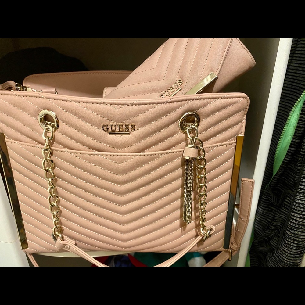 Guess purse
